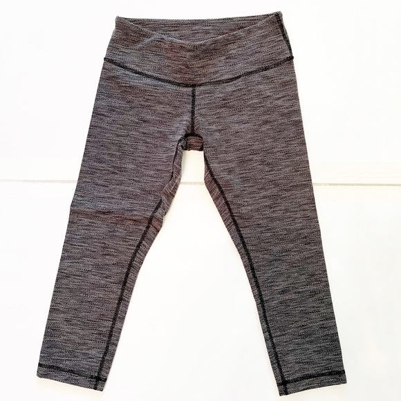 Lululemon Capri Length grey leggings - Picture 1 of 8